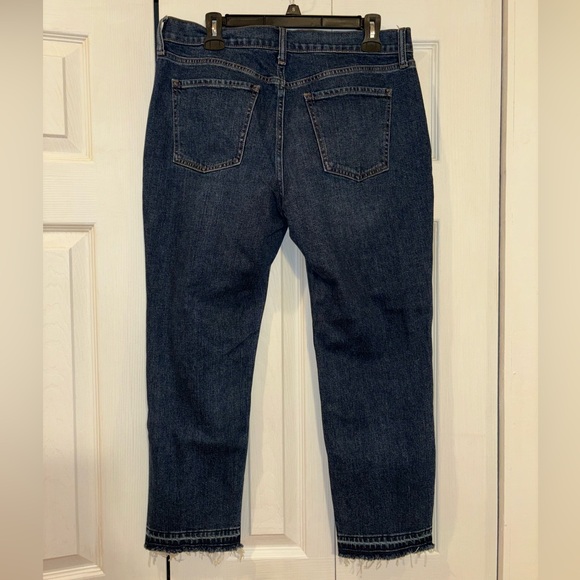 • Old Navy • Jeans - Picture 2 of 3